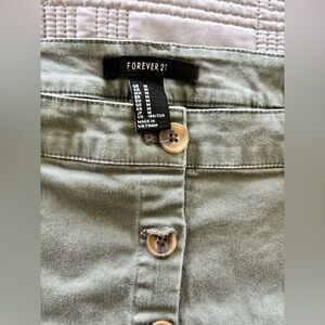Forever 21 Women’s Skirt Green Small
